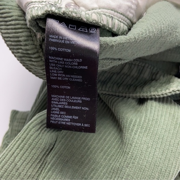 Urban Outfitters BDG Mom High-Rise Corduroy Pants - Picture 9 of 11